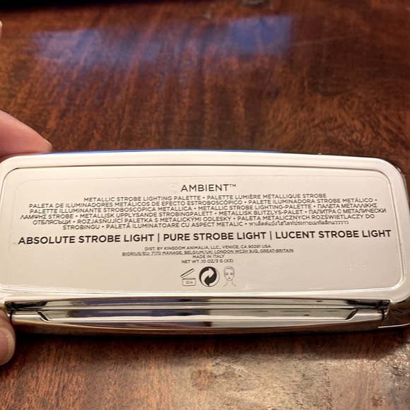 Hourglass • Ambient Strobe Lighting Palette • Shades: Absolute, Pure, & Lucent - Picture 6 of 6